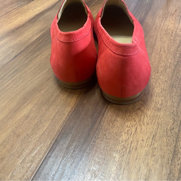 Talbots Coral Soft Suede Loafers, 9 - Picture 5 of 9